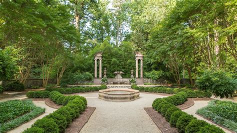 Swan House Gardens | Goizueta Gardens | Atlanta History Center