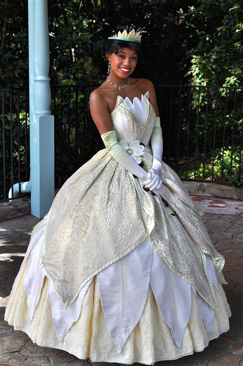 The 10 Commandments of Disney World (Part One) | Disney princess cosplay, Disney dresses ...