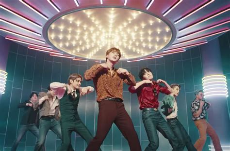 Is BTS' 'Dynamite' Going To Be a U.S. Radio Hit? – Billboard