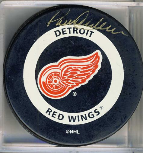 Paul Henderson Detroit Red Wings Autographed Official Game Puck *Autograph Slightly Smudged ...