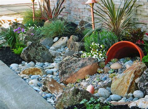 25 Most Creative And Inspiring Rock Garden Landscaping Ideas (2022)