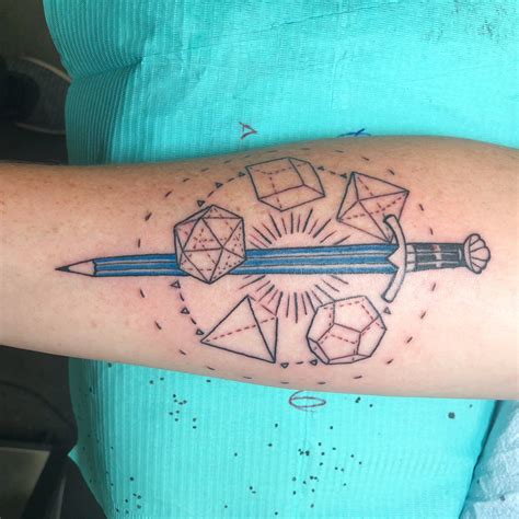 Aggregate 72+ dnd dice sword tattoo latest - in.eteachers