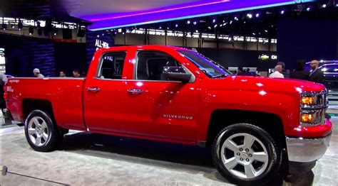 2015 Chevy Silverado Custom: What You Need to Know [Video] - The Fast ...