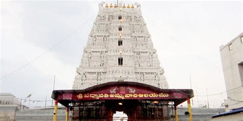 Tiruchanoor Padmavathi Temple - Architectural Wonder | HinduPad