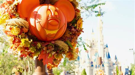 Best Halloween Disney Shows To Watch On Disney+ • WDW Vacation Tips