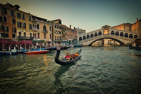 Rialto Bridge