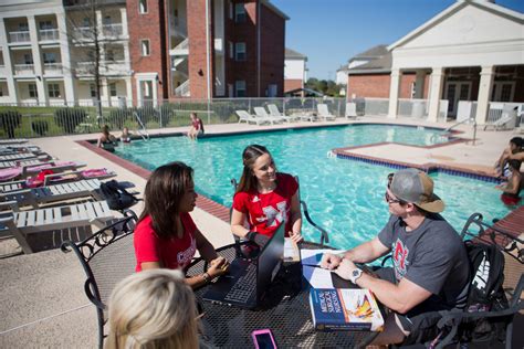 Nicholls Welcomes Living Learning Communities to Campus - Office of ...