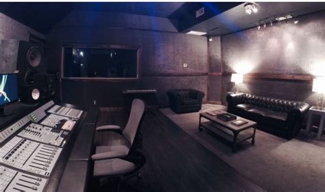 Recording Studios in Canoga Park, CA | 24/7 Engineers