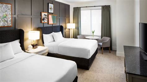 Boutique Hotel Rooms & Suites with Balconies | Andaz Savannah
