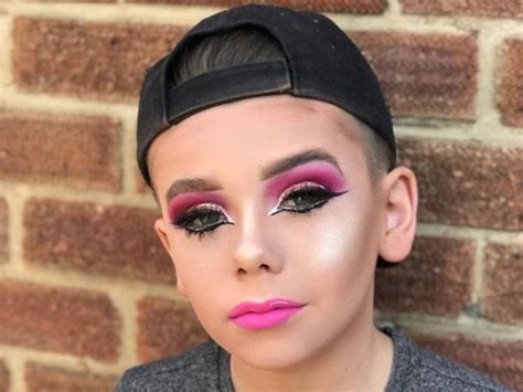 MuskegonPundit: Nolte: New York Times NAMBLA-izes Pre-Teen Boys Wearing Eye Makeup