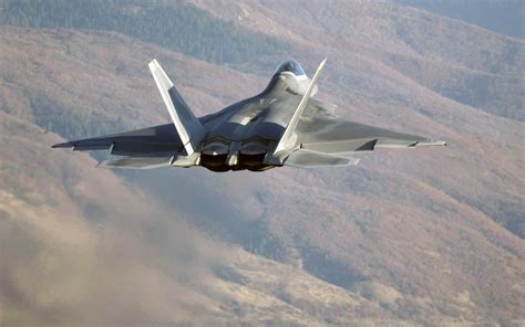 F 22 Raptor Military Jet Fighter Wallpapers:wallpapers screensavers