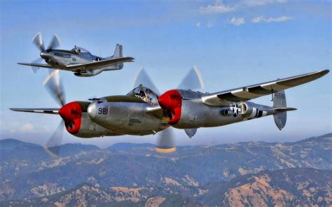 Lockheed P-38 Lightning Wallpaper HD Download