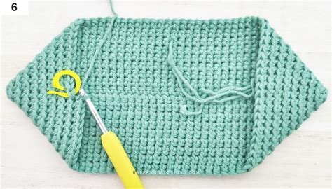 How to Crochet a Magic Square Potholder • RaffamusaDesigns