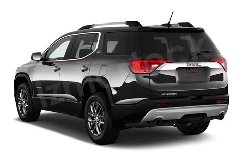 2017 GMC ACADIA SLT Review and Features - izmostock