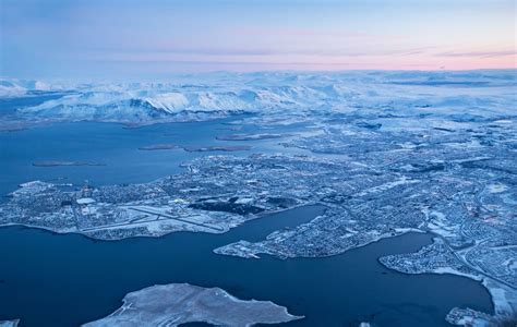 Icelandic Airports: Domestic and International