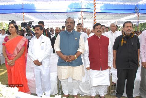 Telangana New Ministers Wearing Ceremony - Photo 11 of 33