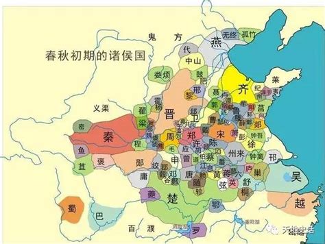 多幅地图，展示春秋战国时期，群雄的扩张和小国灭亡过程