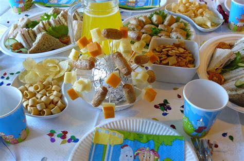 Pin by Nay Nay Malcolm on Party Ideas! | Birthday food, Party food for ...