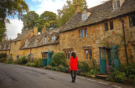 10 Best Cottages in the Cotswolds with Hot Tubs for 2022 - The Wanderlust Within