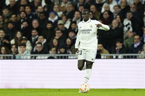 BREAKING: Mendy out one month with calf injury - Managing Madrid