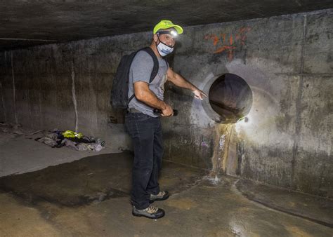 Advocates trek underground to reach homeless in Las Vegas tunnels ...