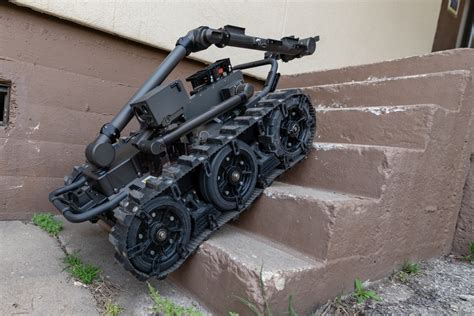 DVIDS - Images - New EOD robot arrival [Image 2 of 5]