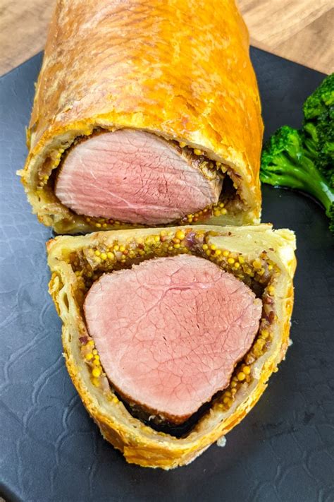 Beef Wellington Without Mushrooms - Go Cook Yummy