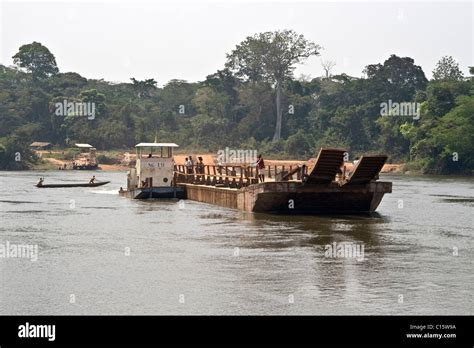 Ferry ,Ubangi River Stock Photo - Alamy