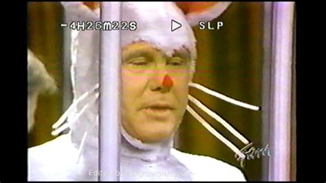 Vintage 1970's Johnny Carson Comedy routine funny!! - YouTube