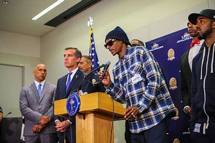 Snoop Dogg - Wikipedia