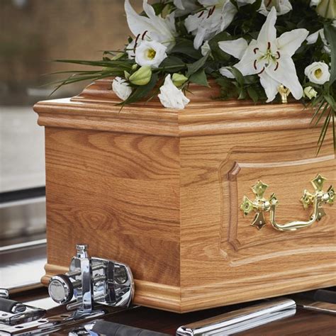 Coffins and Caskets | Types of Coffins | Dignity Funerals