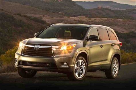 Top 9 Fuel-Efficient SUVs and Crossovers for 2014 - Autotrader