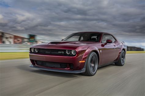 2018 Dodge Challenger SRT Hellcat WIDE BODY in Octane Red | Hellcat ...