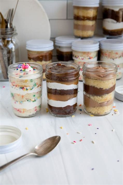 Cake in a Jar Recipe (Mason Jar Cakes) - Partylicious