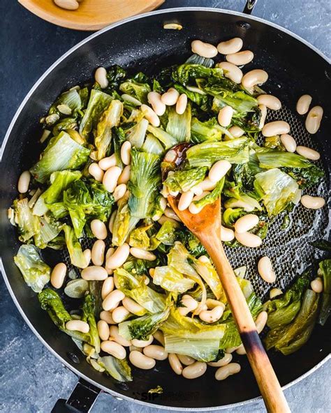 How To Make Escarole And Beans - Sip and Feast