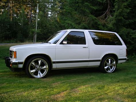 CHEVROLET S-10 BLAZER - 152px Image #5