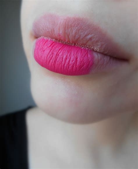 mela-e-cannella: Avon True Color Matte Lipstick - Splendidly Fuschia