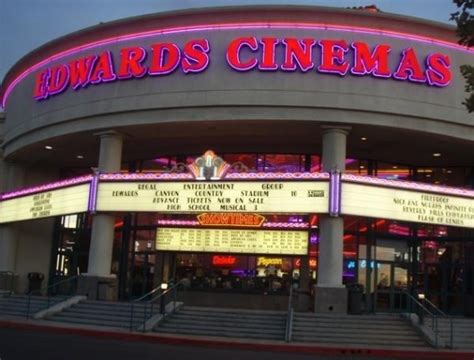 Regal Edwards Canyon Country 10 in Santa Clarita, CA - Cinema Treasures