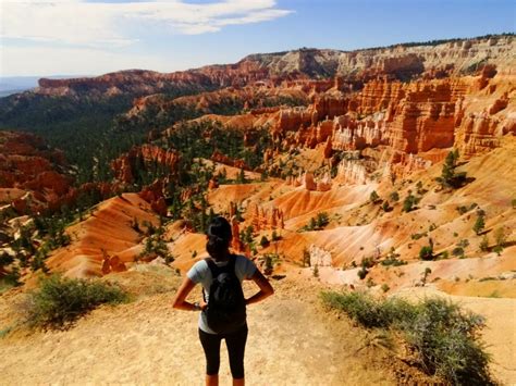 Hiking in Bryce Canyon National Park – Utah – 33andfree