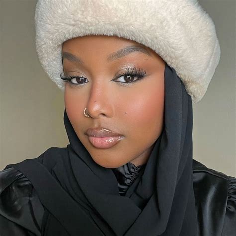 Cold Girl Makeup Trend and Tips