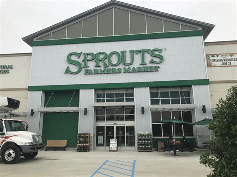 First look: Sprouts opening in Rouzan Wednesday