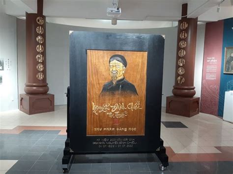 Calligraphy book on poet Nguyen Dinh Chieu recognised as world record