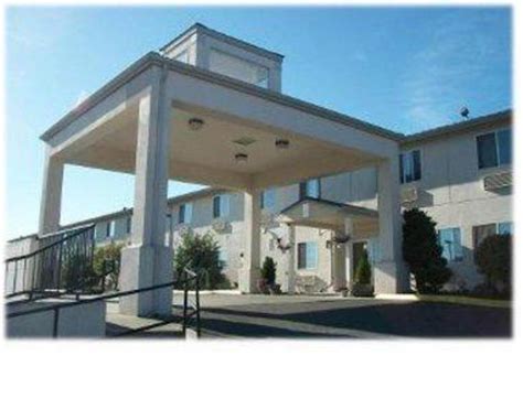 Red Lion Inn & Suites Sequim Hotel (Sequim (WA)) - Deals, Photos & Reviews