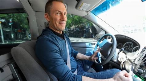 Inside the ‘Cash Cab’ with host Ben Bailey | amNewYork