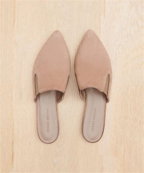 Oiled Leather Mule - Taupe | Jenni Kayne | Leather mules, Mules, Leather