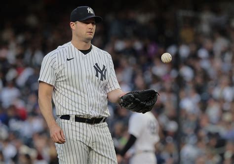 Yankees' Gerrit Cole reaches 2,000 career strikeouts in shaky outing