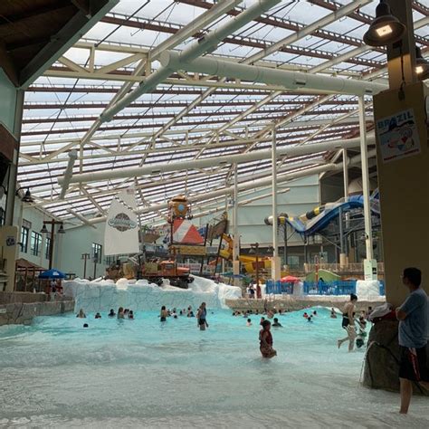 Aquatopia Indoor Waterpark - Pocono Township - 193 Resort Dr