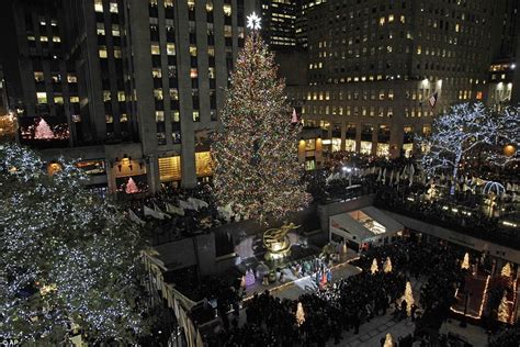 Rockefeller Center Christmas lights turned on with help from Mariah ...