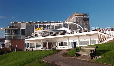 Cliffs Pavilion, Westcliff on Sea 2nd February 2020 – Chalkwell Auctions