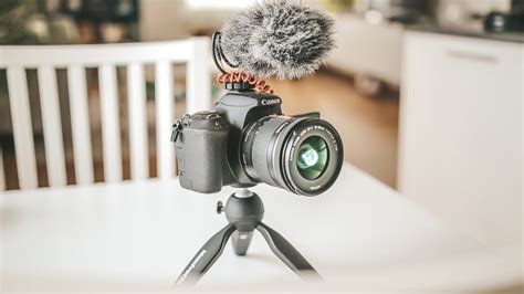 BEST VLOGGING SETUP!! (Camera + Lens + Mic + Tripod) - YouTube